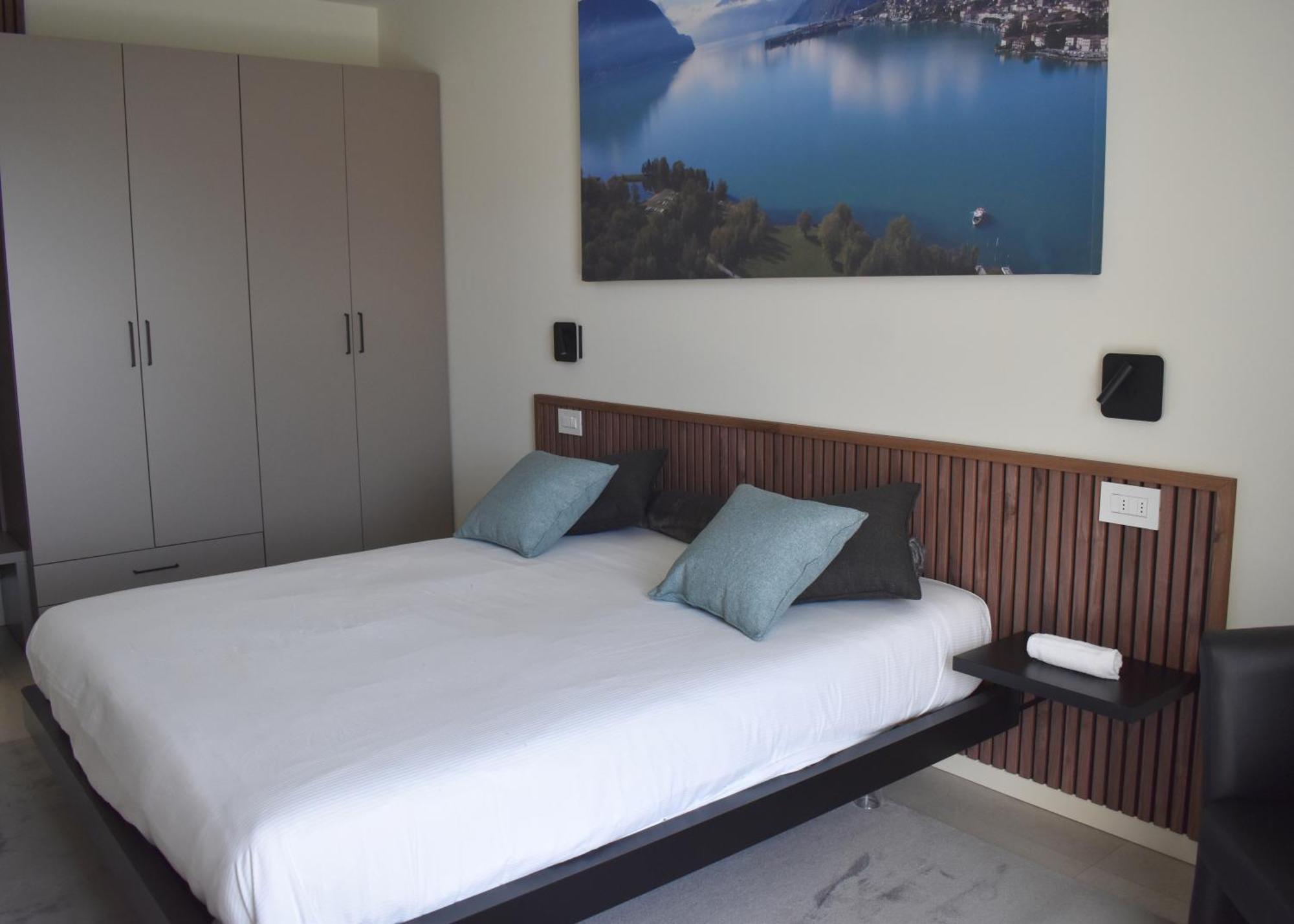Appartement Baia Delle Rose Via Roma 111 à Costa Volpino Extérieur photo