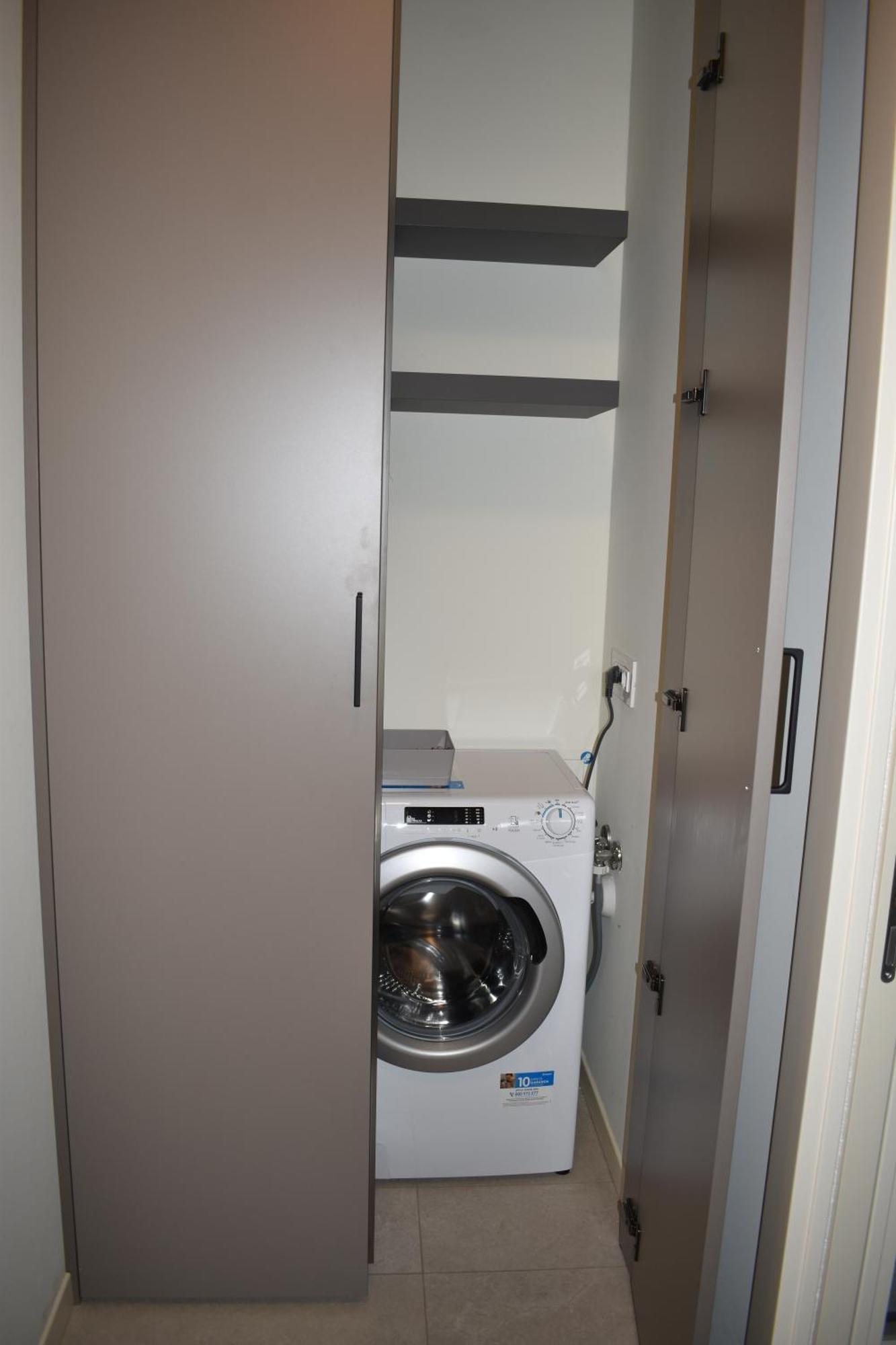 Appartement Baia Delle Rose Via Roma 111 à Costa Volpino Extérieur photo
