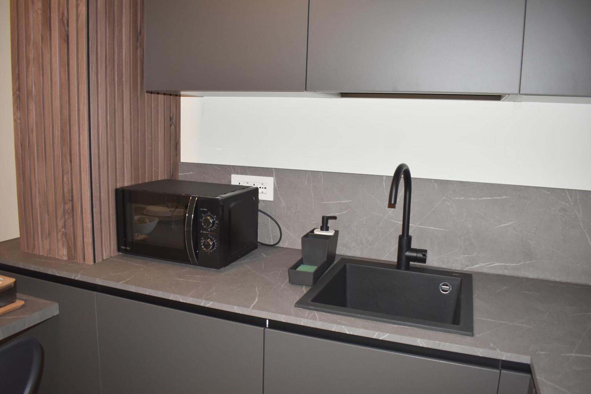 Appartement Baia Delle Rose Via Roma 111 à Costa Volpino Extérieur photo